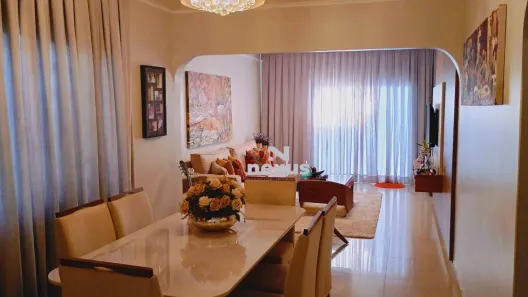 Casa com 5 Quartos à venda, 300m² no Cidade Jardim, Uberlândia
