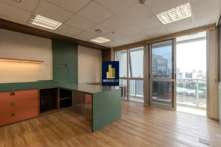 Sala Comercial à venda, 56m² no Vila São Francisco (Zona Sul), São Paulo