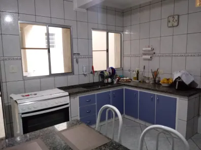 Casa com 3 Quartos à venda, 250m² no Vila Francos, São Paulo