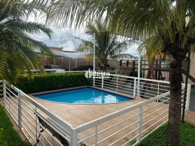 Apartamento com 2 Quartos para alugar, 53m² no Jardim Inconfidência, Uberlândia