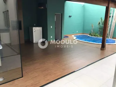 Casa com 3 Quartos à venda, 126m² no Alto Umuarama, Uberlândia