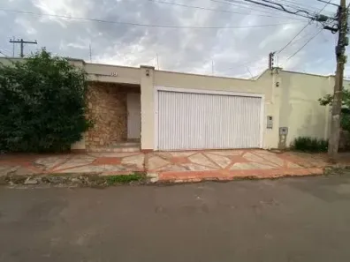 Casa com 4 Quartos à venda, 388m² no Vila Giocondo Orsi, Campo Grande