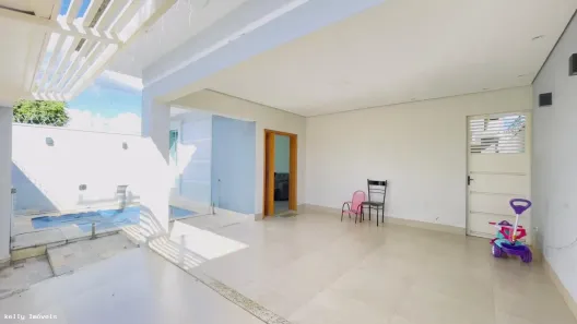 Casa com 3 Quartos à venda, 123m² no Conjunto Habitacional Ana Jacinta, Presidente Prudente