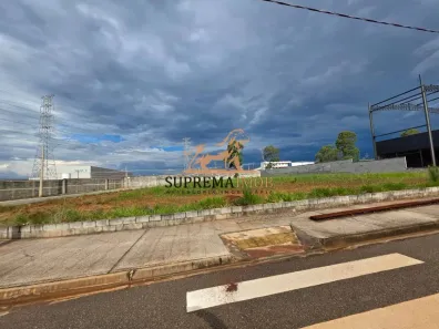 Lote/Terreno à venda, 1684m² no Éden, Sorocaba