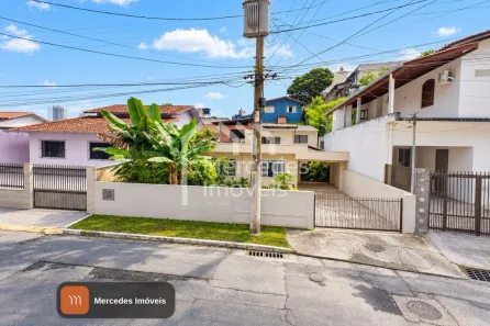 Casa com 3 Quartos à venda, 297m² no Fazenda, Itajaí