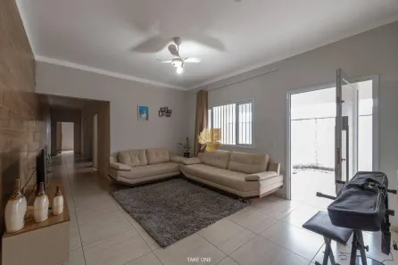 Casa com 3 Quartos à venda, 235m² no Jardim Panorama, Valinhos