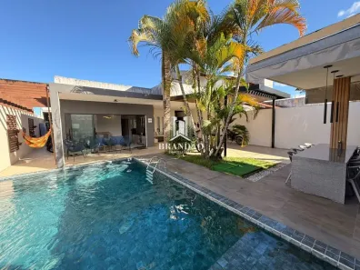 Casa com 3 Quartos à venda, 225m² no Jardim Petrópolis, Maceió