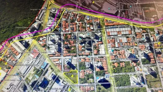 Lote/Terreno à venda, 3970m² no Guararapes, Fortaleza