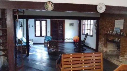 Casa com 5 Quartos à venda, 348m² no Piratininga, Niterói