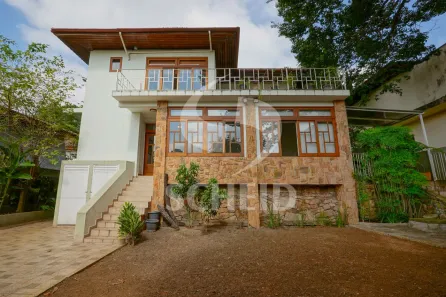 Sobrado com 5 Quartos à venda, 390m² no Chácara Monte Alegre, São Paulo