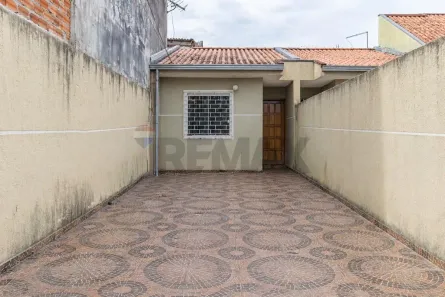 Casa com 2 Quartos para alugar, 32m² no Tatuquara, Curitiba