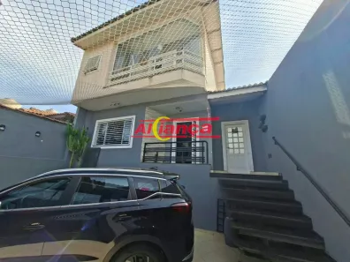 Sobrado com 3 Quartos à venda, 178m² no Jardim do Papai, Guarulhos