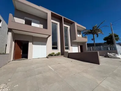 Casa com 3 Quartos à venda, 140m² no , Imbé