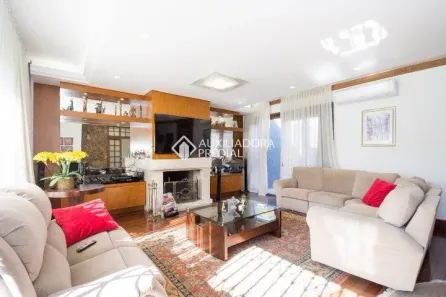 Casa com 3 Quartos à venda, 221m² no Vila Assunção, Porto Alegre