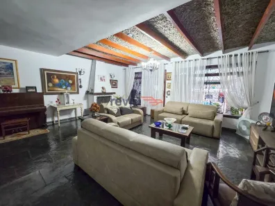 Casa com 5 Quartos para alugar, 350m² no Vila Mascote, São Paulo