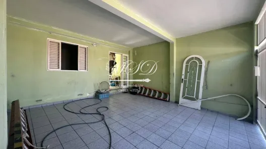 Sobrado com 4 Quartos para alugar, 112m² no Parque Califórnia, Jacareí