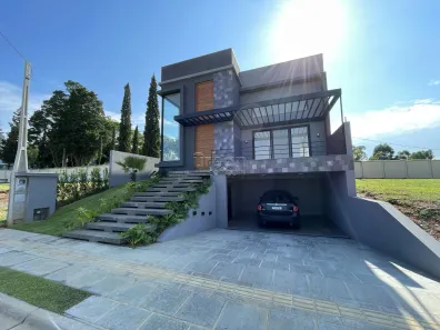 Casa de Condomínio com 4 Quartos à venda, 223m² no Centro, Gravataí