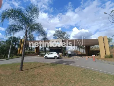 Casa de Condomínio com 4 Quartos à venda, 620m² no Estância do Lago, Contagem