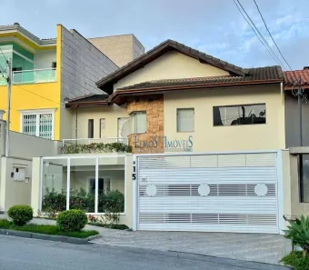 Sobrado com 4 Quartos à venda, 316m² no Dos Casa, São Bernardo do Campo