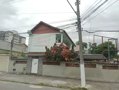 Imóvel Comercial com 2 Quartos para alugar, 300m² no Badu, Niterói