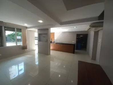 Sala Comercial para alugar, 130m² no Centro, Florianópolis