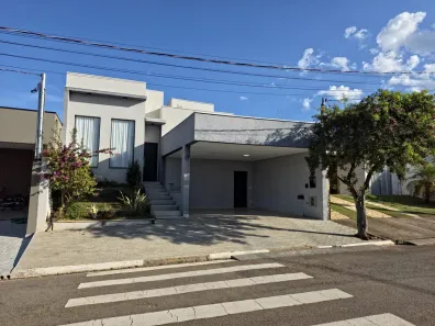 Casa de Condomínio com 3 Quartos para alugar, 167m² no Condomínio Portal da Serra, Bragança Paulista