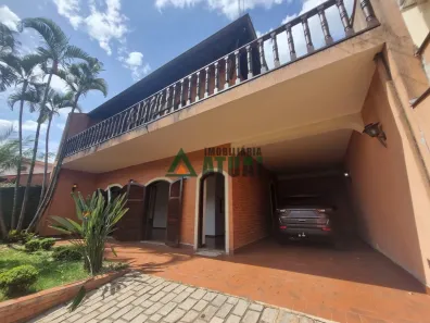 Casa com 4 Quartos à venda, 360m² no Lago Parque, Londrina