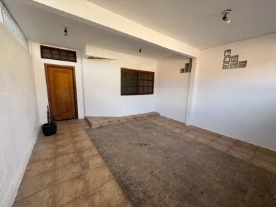 Sobrado com 3 Quartos para alugar, 180m² no Vila Adalgisa, São Paulo