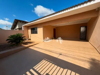 Casa com 3 Quartos à venda, 135m² no Jardim Pérola, Londrina