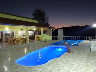 Casa com 3 Quartos à venda, 1500m² no São Pedro, Juiz de Fora