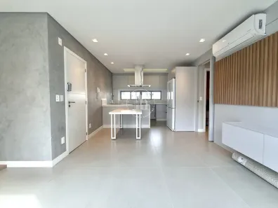 Apartamento com 2 Quartos à venda, 71m² no Centro, Florianópolis