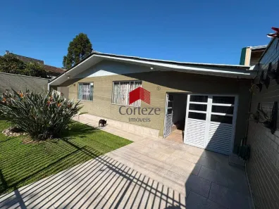 Casa com 4 Quartos à venda, 220m² no Pinheirinho, Curitiba