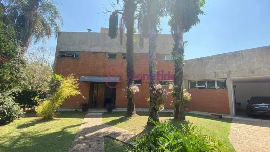 Sobrado com 5 Quartos para alugar, 440m² no Jardim Santa Teresa, Jundiaí