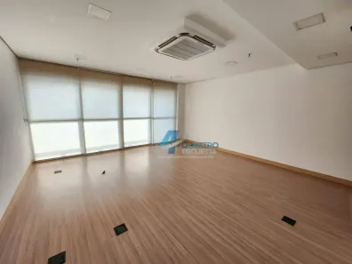 Sala Comercial para alugar, 50m² no Bela Suiça, Londrina