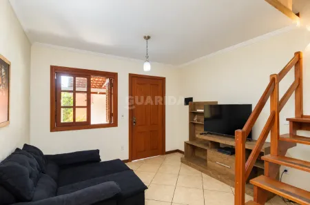 Casa de Condomínio com 3 Quartos para alugar, 120m² no Camaquã, Porto Alegre