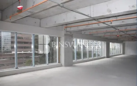 Sala Comercial para alugar, 1950m² no Vila Olímpia, São Paulo