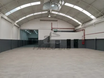 Galpão/Depósito/Armazém para alugar, 1350m² no Campestre, Santo André