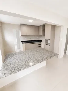 Apartamento com 2 Quartos para alugar, 81m² no Pina, Recife