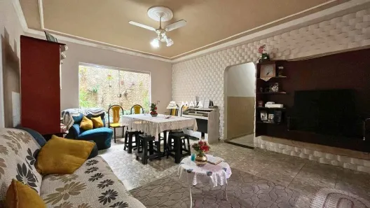Casa com 3 Quartos à venda, 136m² no Conjunto Uberaba, Uberaba