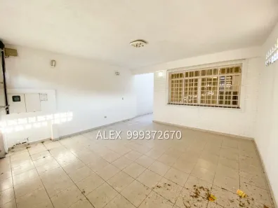 Sobrado com 3 Quartos à venda, 150m² no Jardim Trussardi, São Paulo