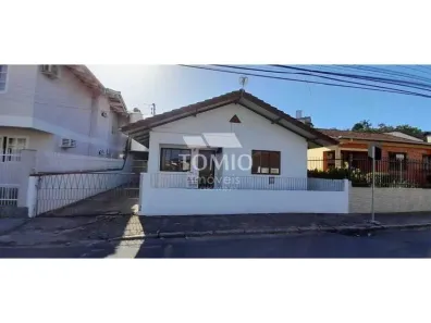 Casa com 3 Quartos para alugar, 123m² no Sete de Setembro, Gaspar