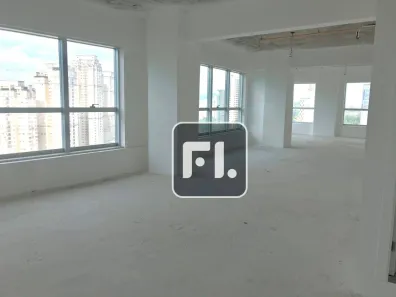 Sala Comercial para alugar, 146m² no Green Valley Alphaville, Barueri