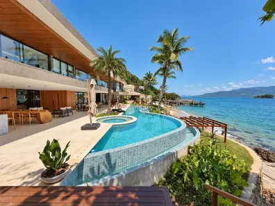 Casa de Condomínio com 6 Quartos à venda, 1300m² no Mombaça, Angra dos Reis