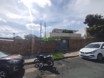Imóvel Comercial com 2 Quartos para alugar, 500m² no Cristo Rei, Teresina