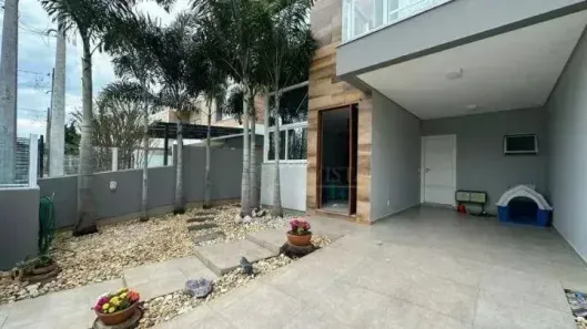 Casa com 4 Quartos à venda, 182m² no Campeche, Florianópolis