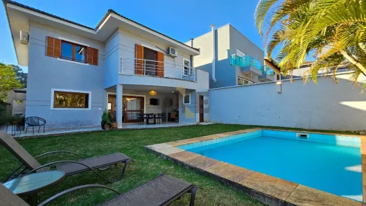 Casa de Condomínio com 4 Quartos à venda, 319m² no São Paulo II, Cotia