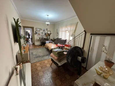 Sobrado com 4 Quartos à venda, 230m² no Cocaia, Guarulhos