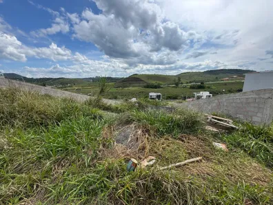 Lote/Terreno à venda, 669m² no São Pedro, Juiz de Fora