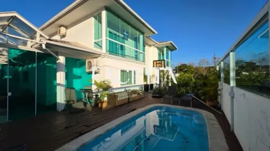 Casa com 4 Quartos para alugar, 378m² no Pedra Branca, Palhoça