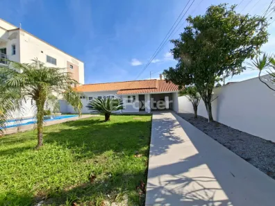 Casa com 3 Quartos à venda, 110m² no Aririú, Palhoça
